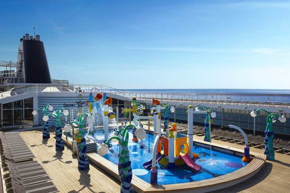 MSC Cruises MSC Sinfonia Doremi Spray Park 6 ©MSC Rights - Ivan Sarfatti.jpg